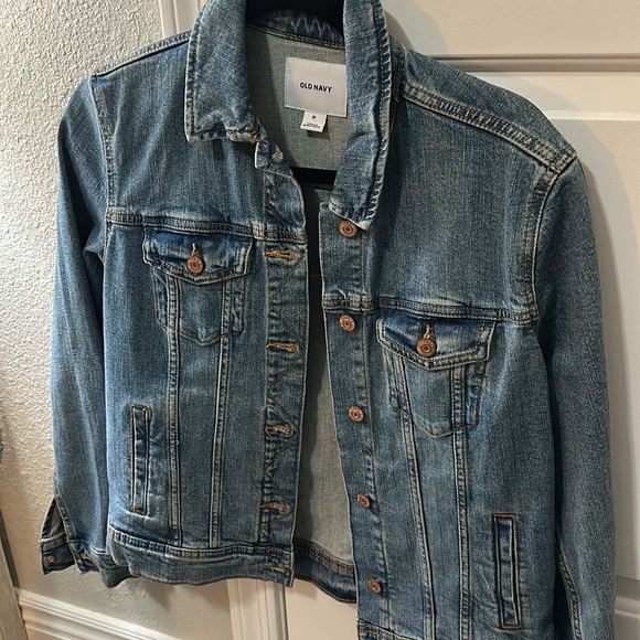 Old navy denim jacket size medium - Picture 2 of 4